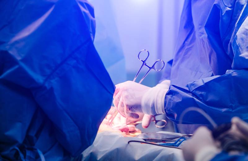 Cirujano General y Gastrointestinal en Querétaro: Especialista en Colocación de Sonda Endopleural