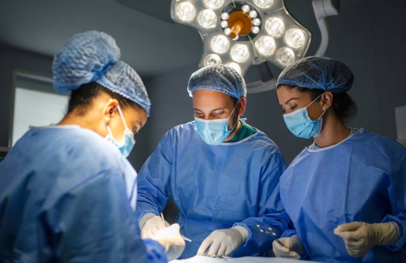 Cirujano General y Gastrointestinal en Querétaro: Especialista en Manejo de Complicaciones de Pie Diabético